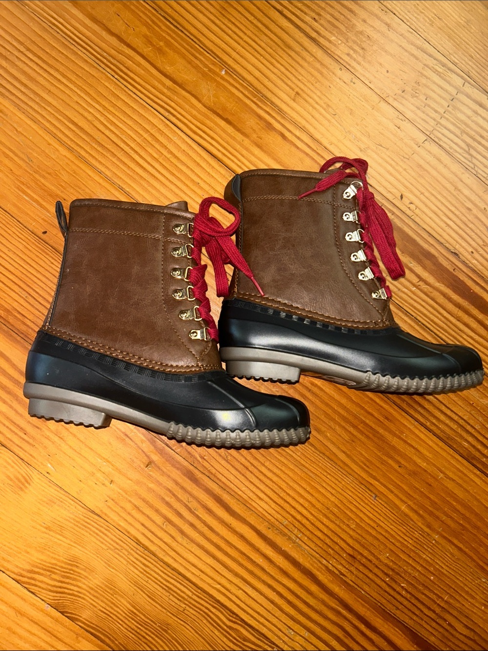 Women’s Brown Waterproof Duck Boots with Red Laces